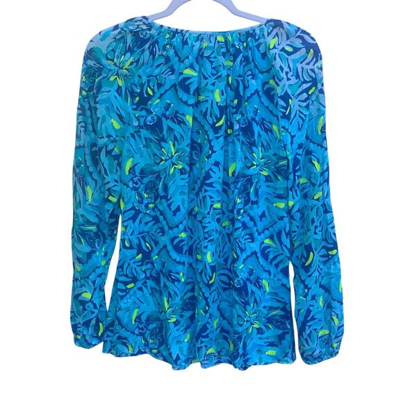 Lilly Pulitzer Blue Green Tropical Print Rayon Blouse Top Long Sleeve Size Mediu - Picture 4 of 6
